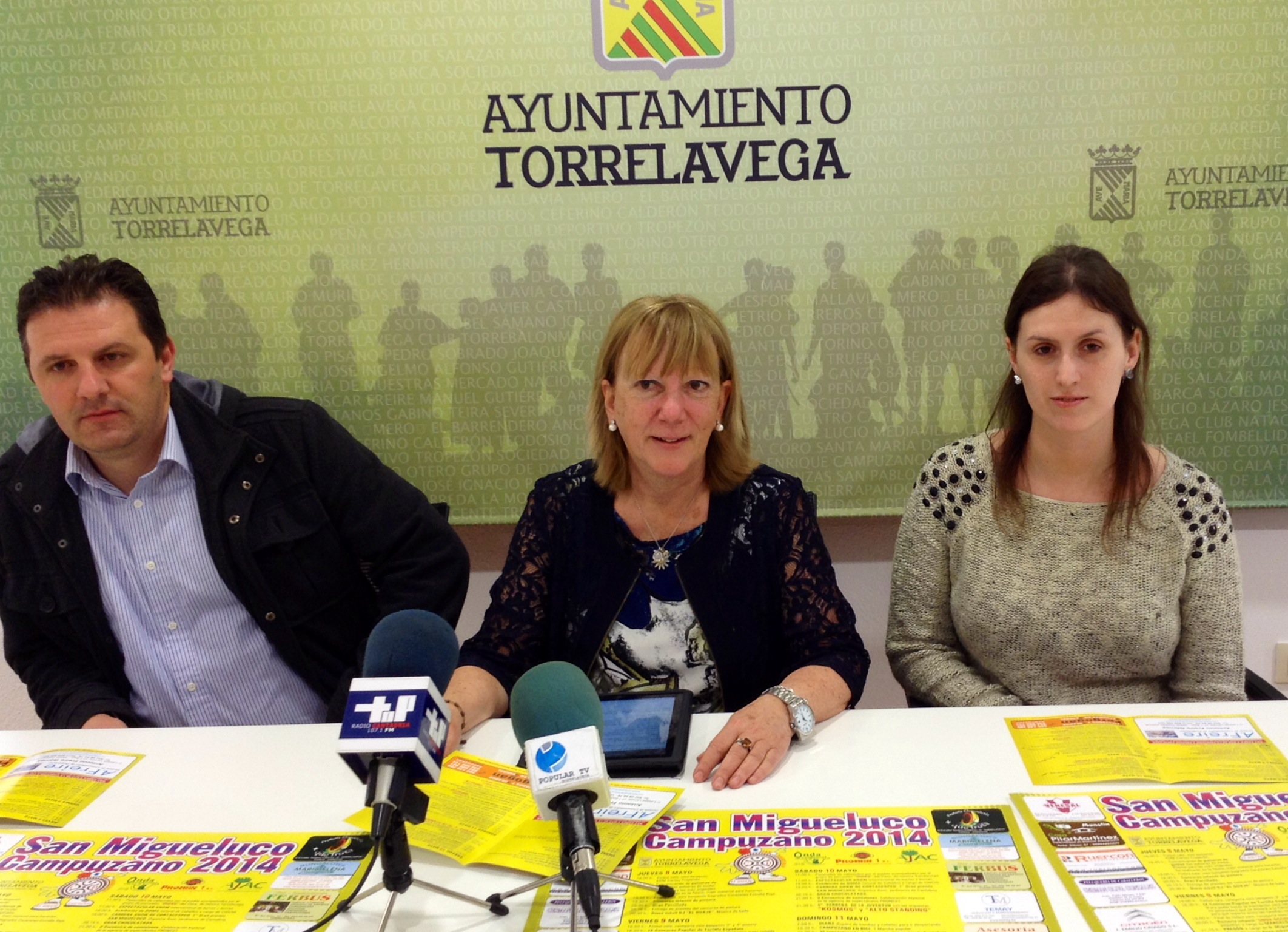 Paloma Santill?n junto a los organizadores de San Migueluco 2014