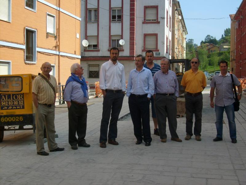 Visita a las obras de la Inmobiliaria junto a los vecinos de la zona