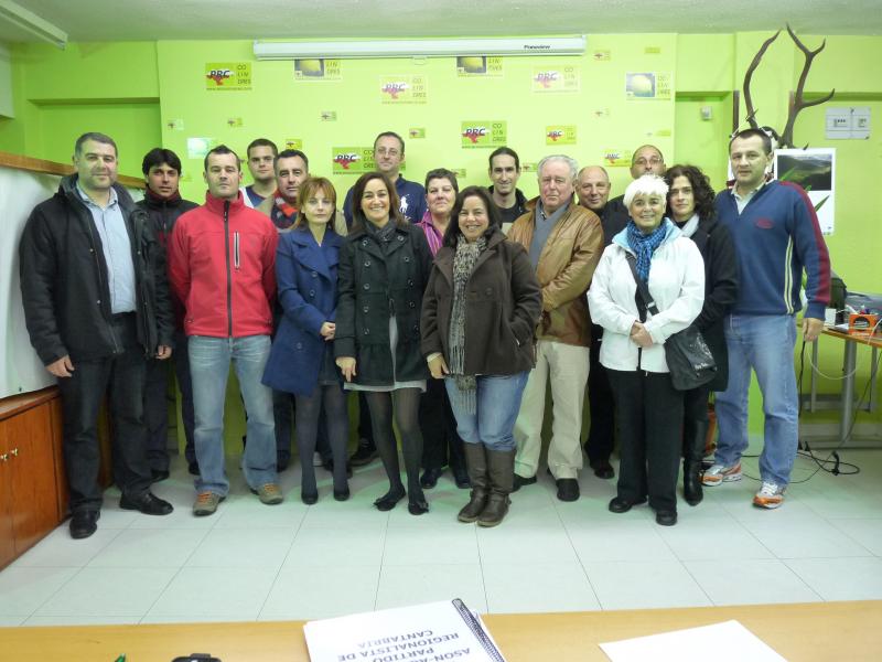 Militantes y nuevo Comit? Local del PRC de Colindres