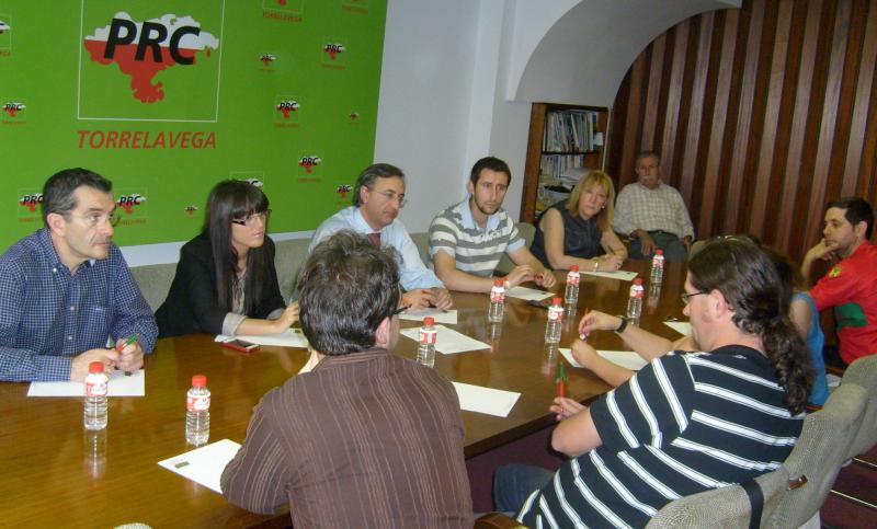 Foro sobre la Juventud celebrado en la C?mara de Comercio