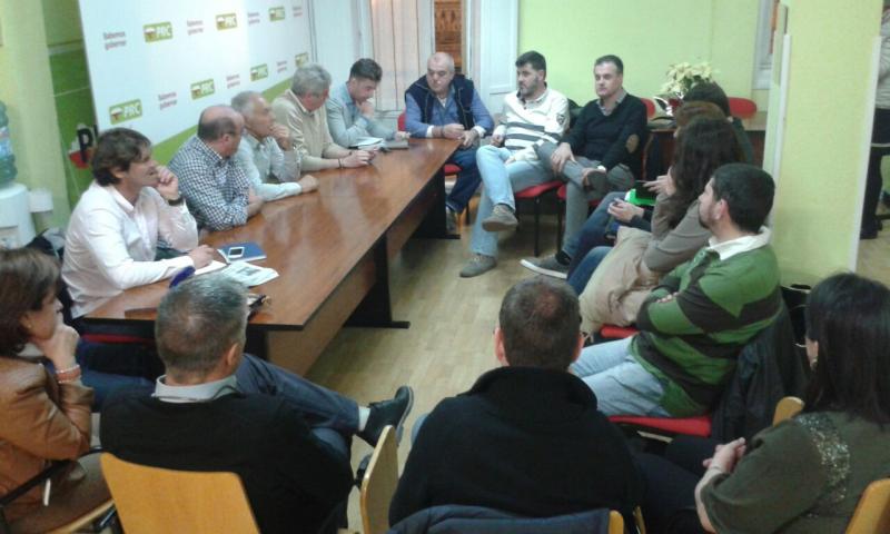 Los regionalistas de los seis municipios del Arco de la Bahía se comprometen a hacer del área el “motor de Cantabria”