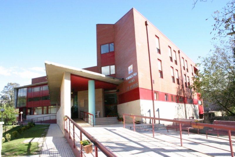 Obras de mejora en la Residencia Las anjanas, planta baja, aseos y cocina