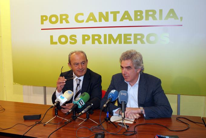 Javier L?pez Marcano, a la izquierda, y Jos? Mar?a Fuentes-Pila