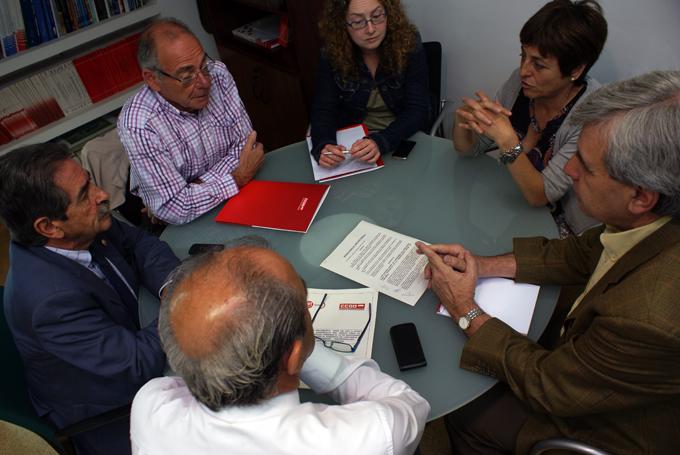 Un momento de la reuni?n entre el PRC y los sindicatos