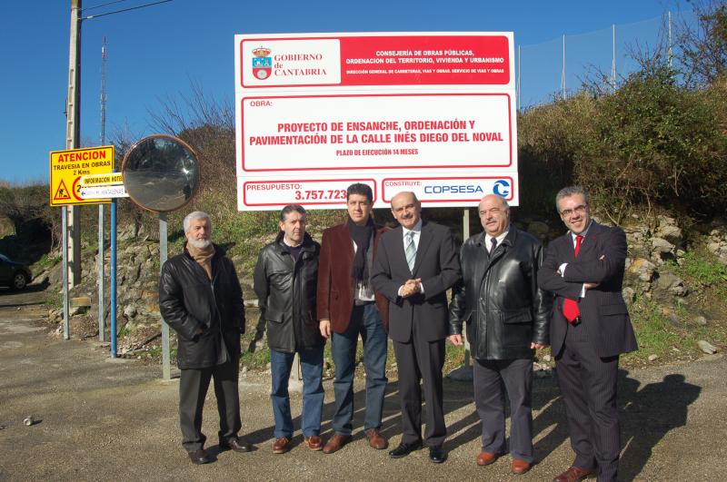 Consejero Obras P?blicas, Jose M? Maz?n y concejales PRC Santander comprueban estado carretera en Cueto