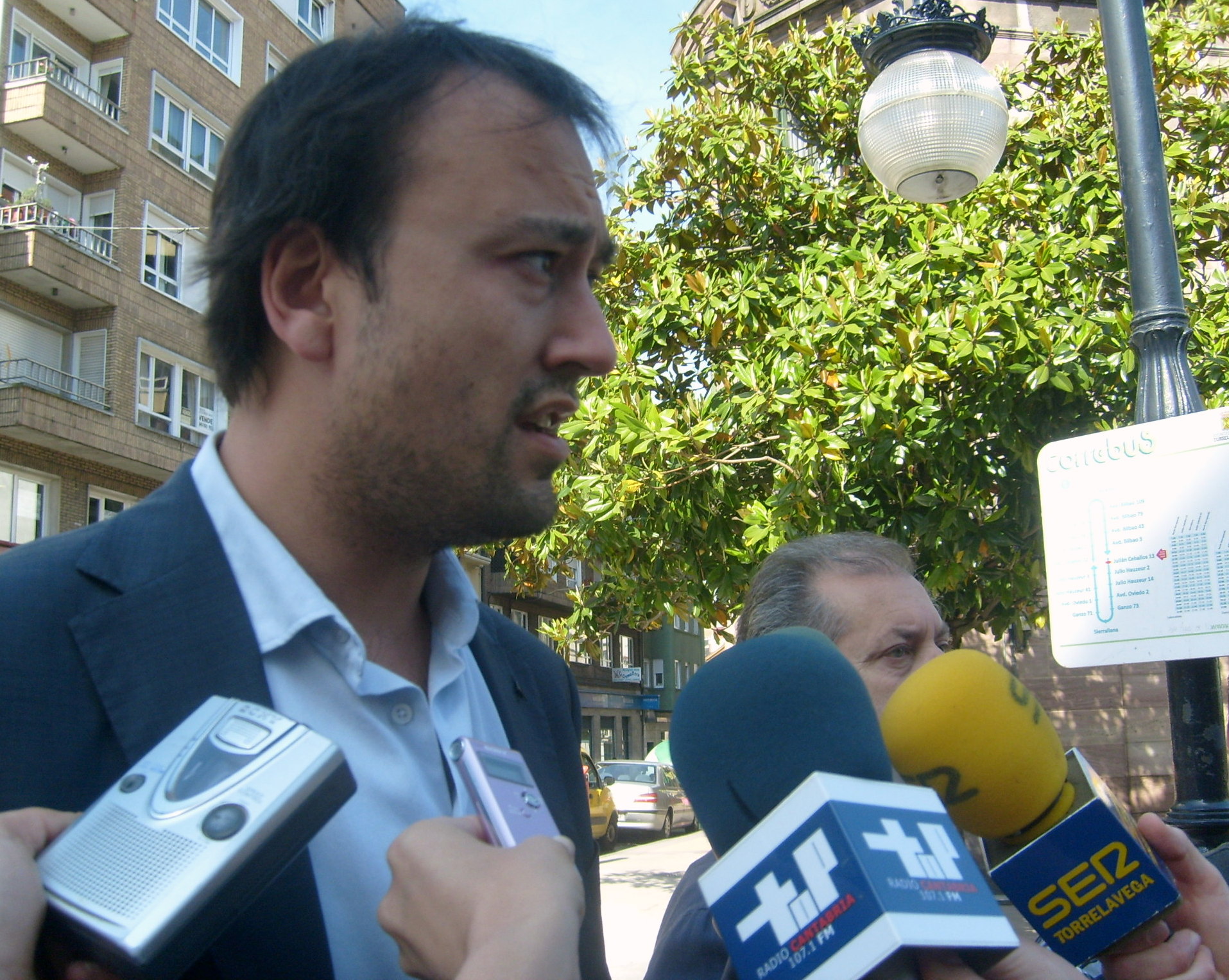 Javier L. Estrada, concejal de Comercio