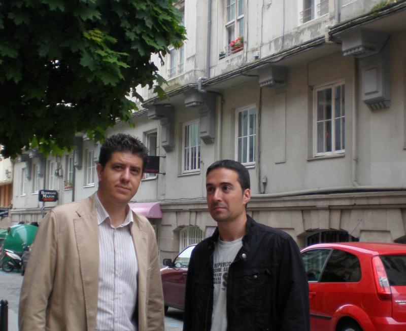 Sierra y Ruiz visitando Pe?a Herbosa