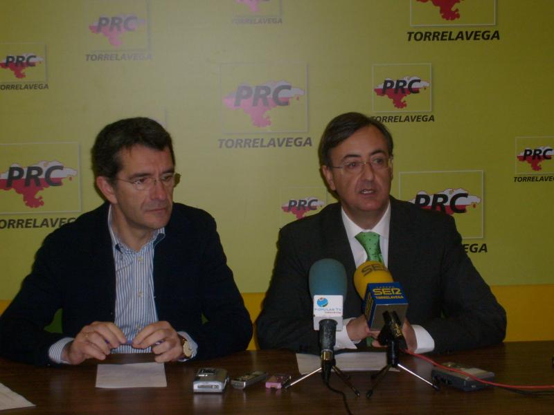 Pedro G. Carmona y Pedro P. Noriega en rueda de prensa