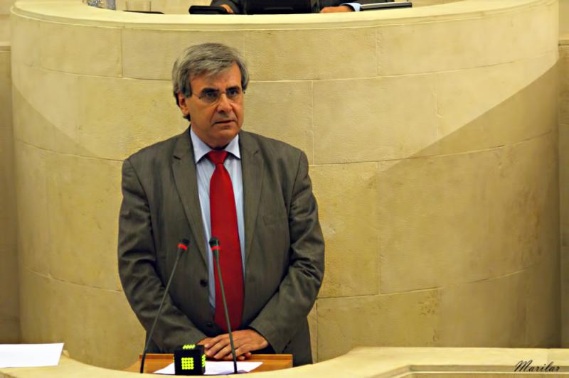 De la Sierra cree que el PP prefire su inter?s partidista a defender los intereses generales de Cantabria