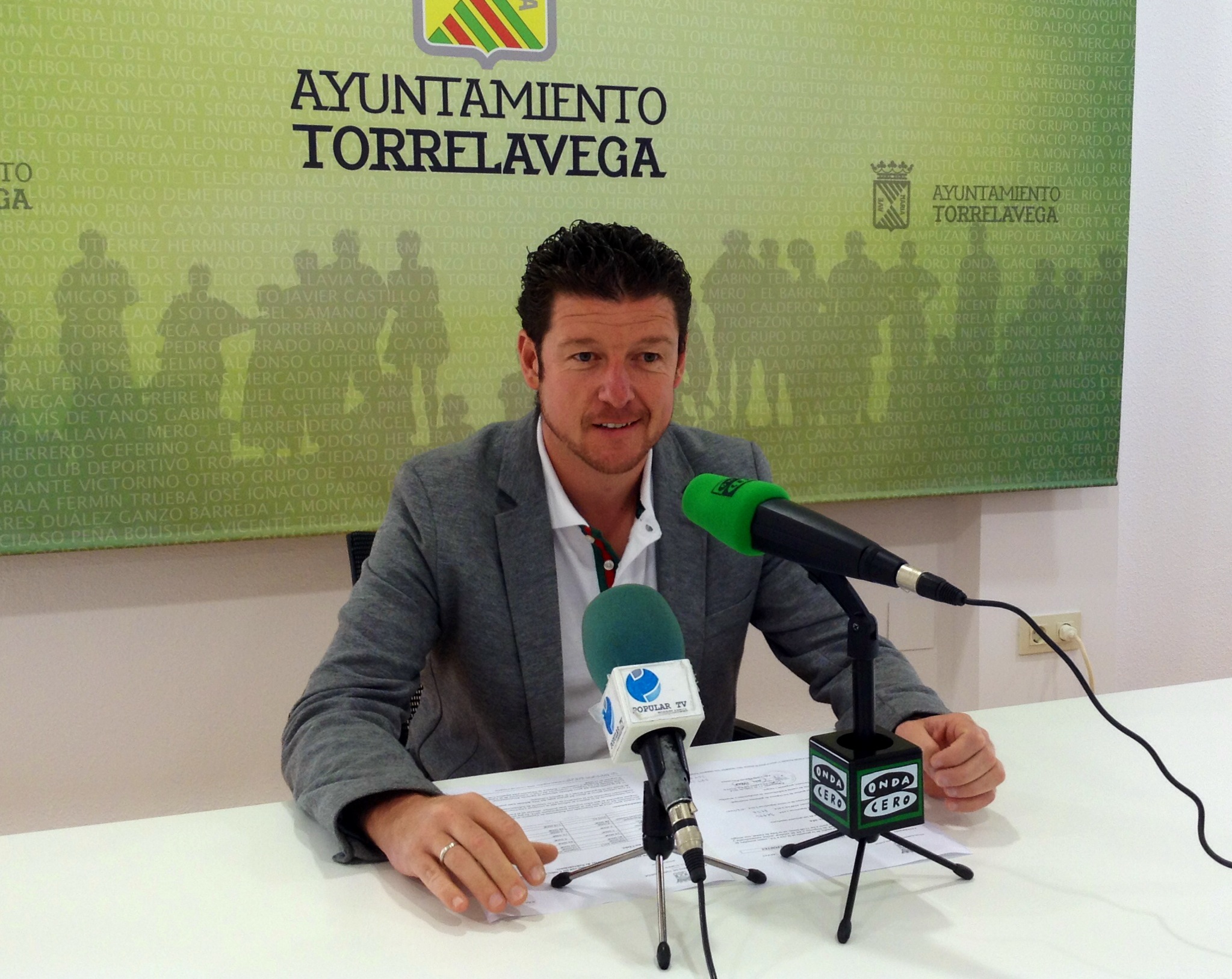 Jes?s S?nchez, concejal de Deportes, en rueda de prensa