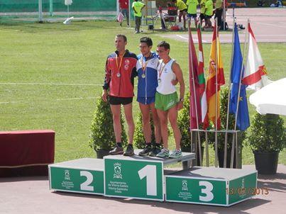 Pedro Mu?oz, en el podium del Campeonato de Espa?a