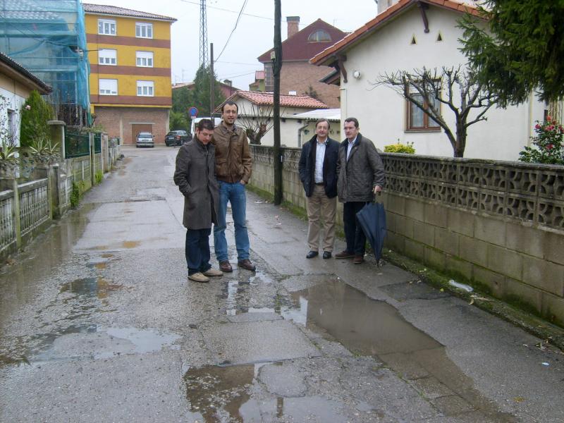 Visita realizada por los concejales del PRC en enero de 2012