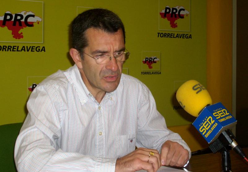 Pedro P?rez en rueda de prensa