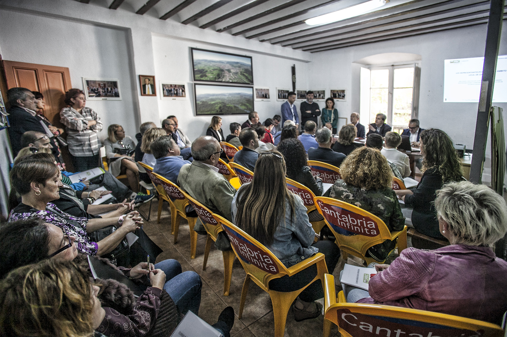 De la Sierra subraya que el PRC tiene “garantizada la estabilidad del partido y del Gobierno”