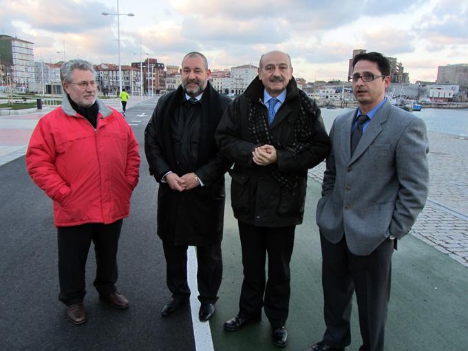 De derecha a izquierda, Jos? Ucelay, Jos? Mar?a Maz?n, Javier Virto e I?aqui Sarmiento