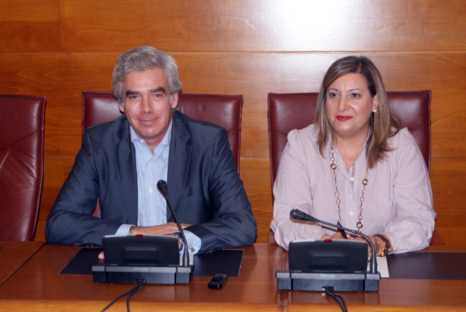 Jos? Mar?a Fuentes Pila y Rosa Vald?s