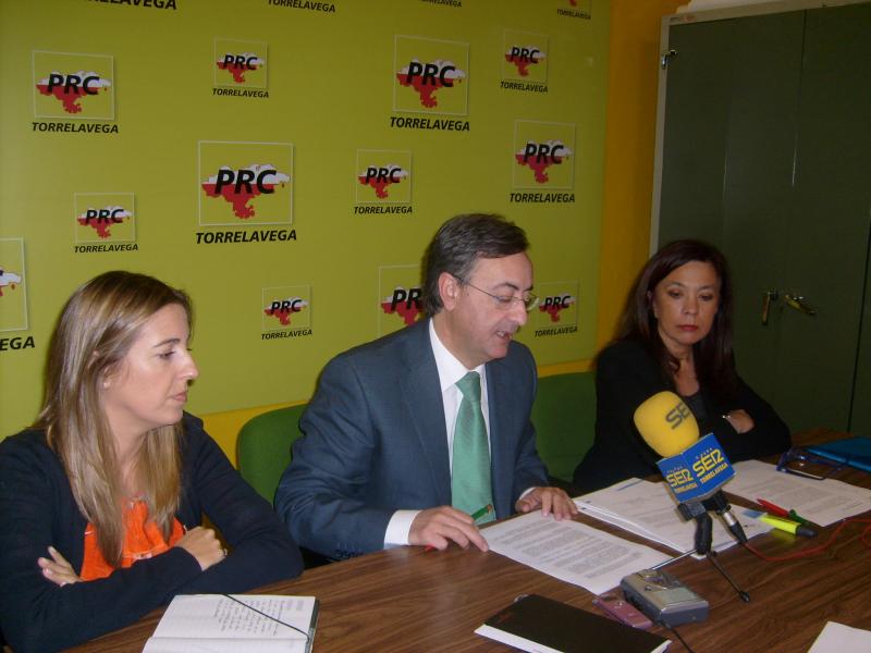 Rueda de prensa de Pedro G. Carmona, Matilde Ruiz y Juncal Herreros