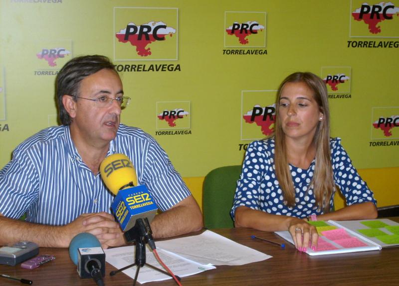 Pedro G. Carmona y Juncal Herreros en rueda de prensa