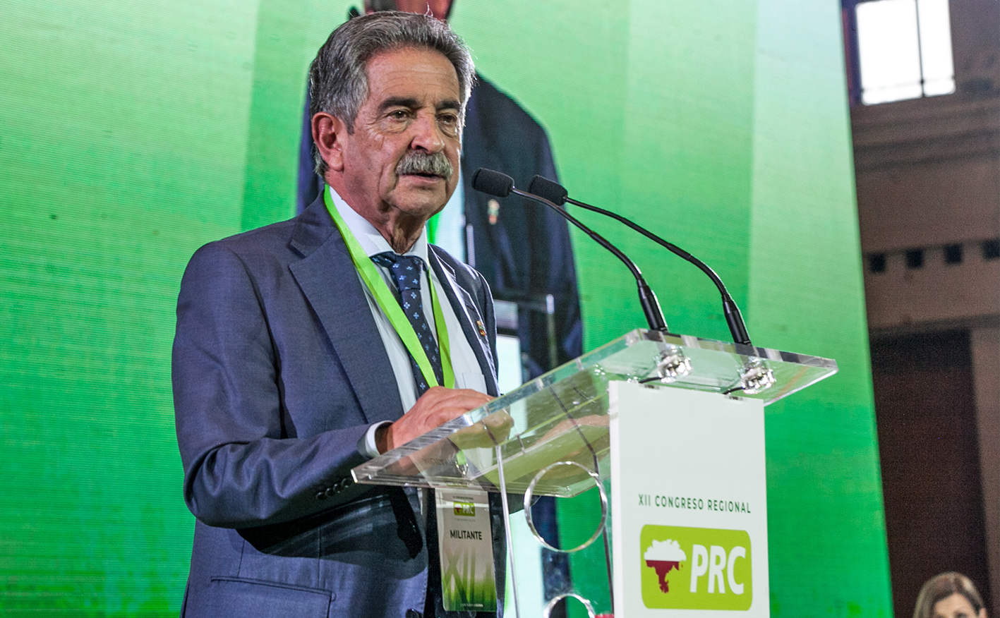 Miguel Ángel Revilla, secretario general del PRC.