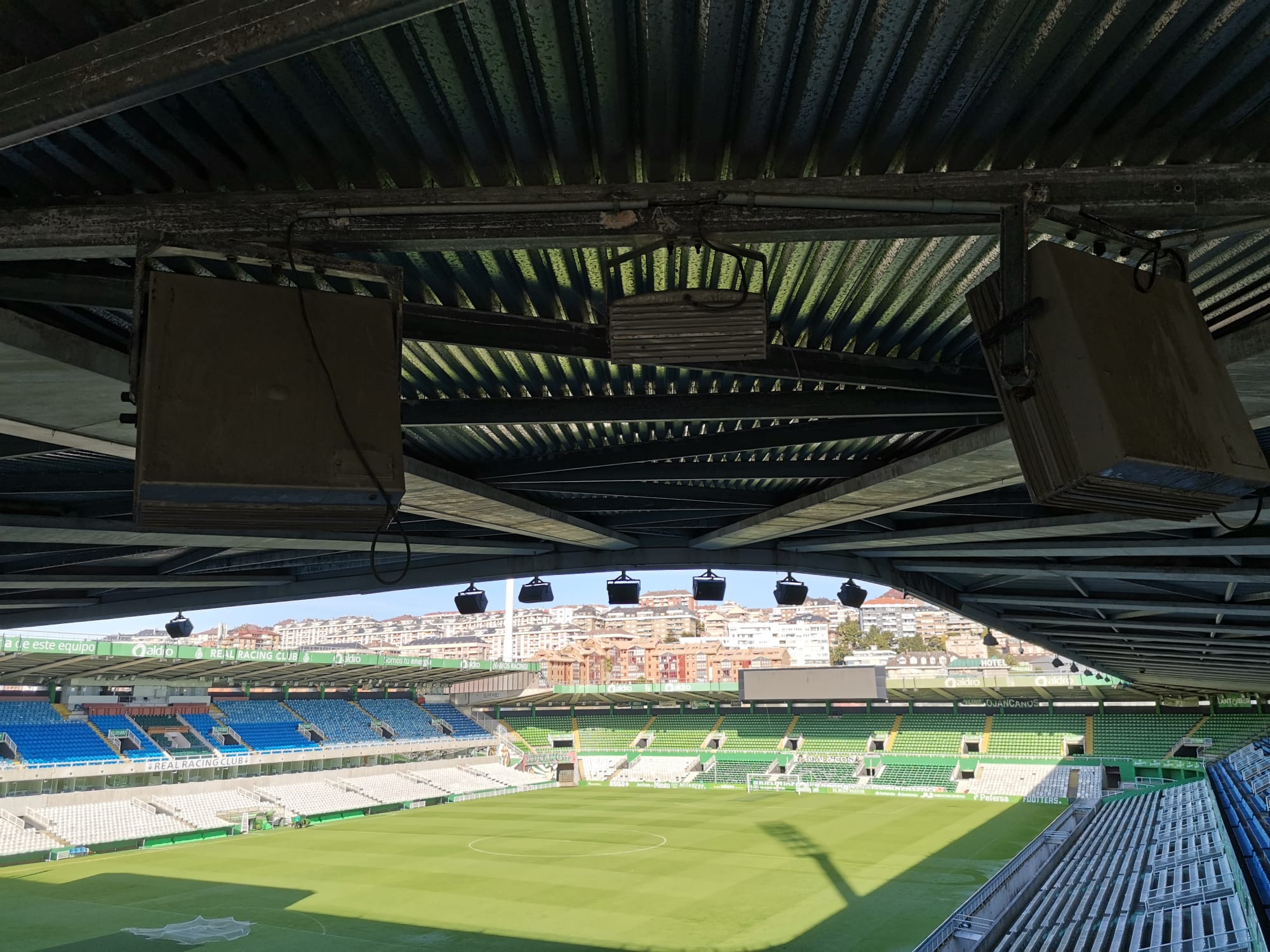 El PRC pide habilitar una pantalla gigante para ver el último partido de Liga del Racing