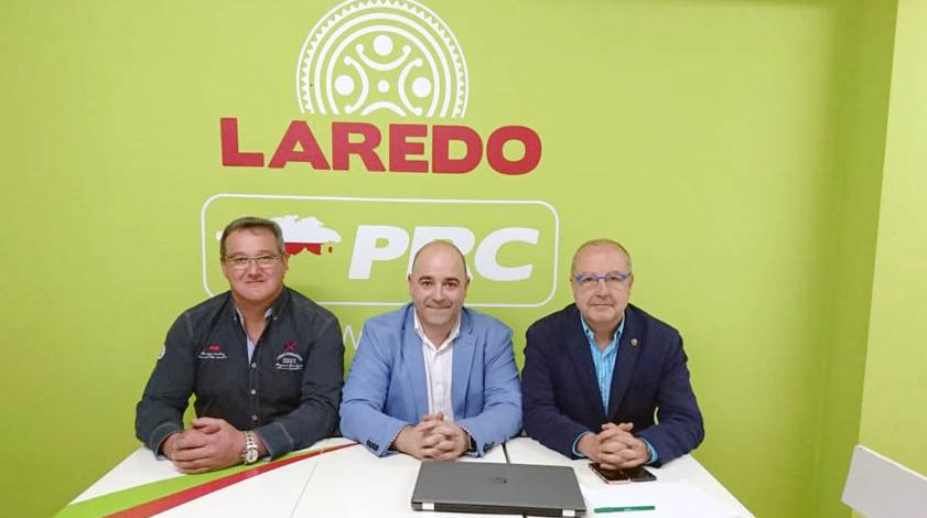 De izquierda a derecha, Ricardo Lombera, Pedro Diego y Antonio Bocanegra.
