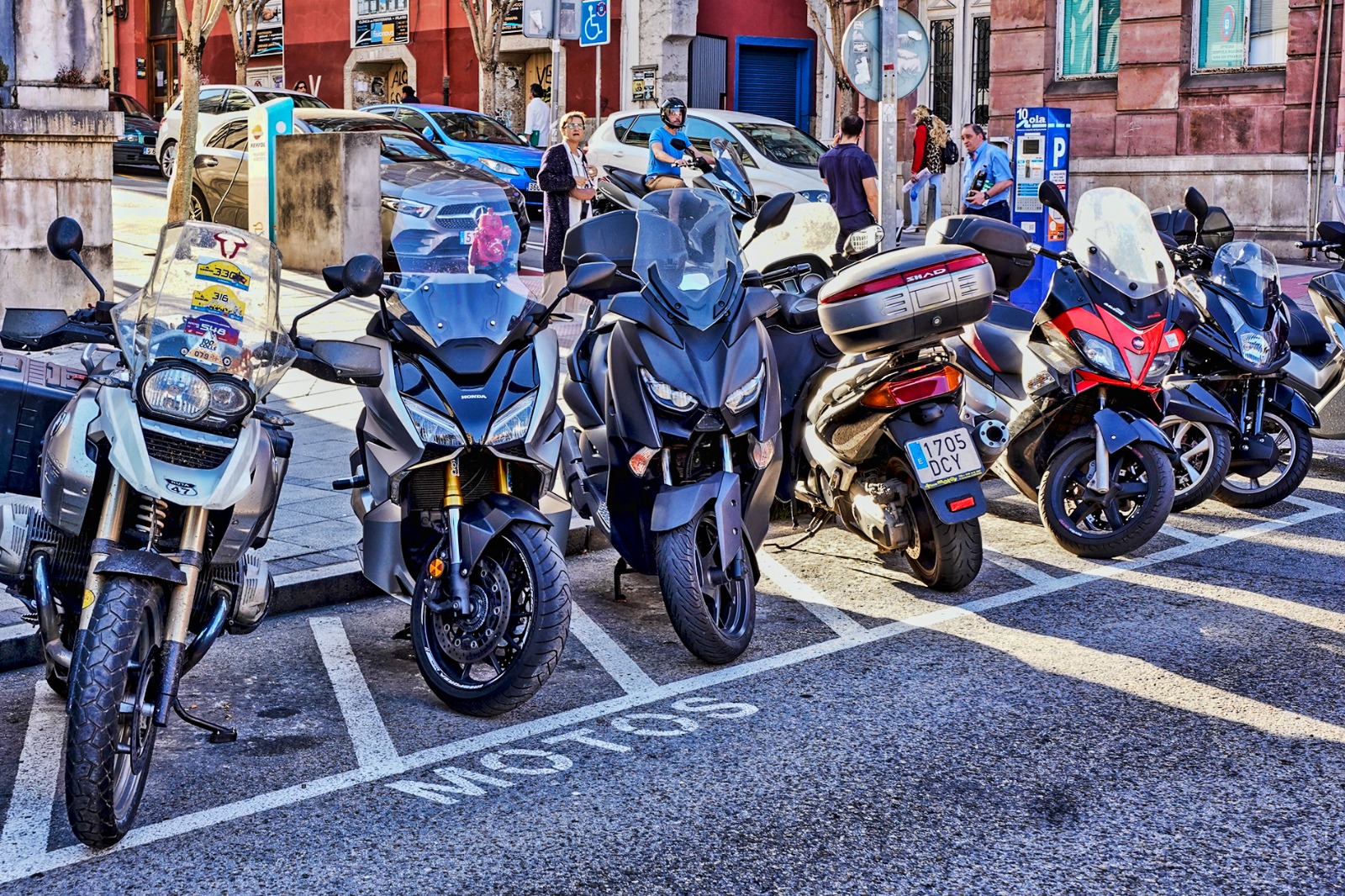 El PRC de Santander insta a elaborar un plan de aparcamiento y seguridad vial para favorecer el uso de la motocicleta
