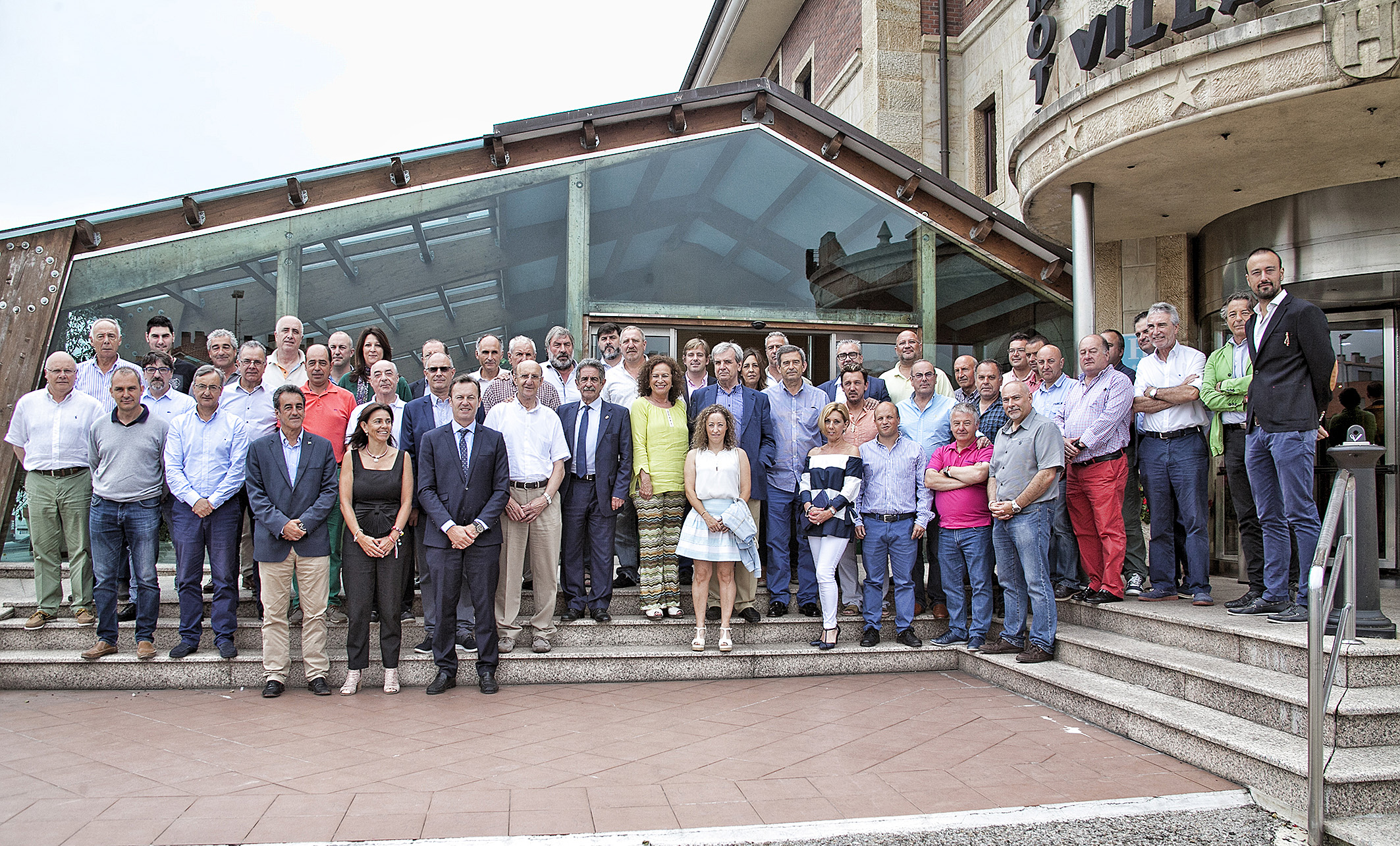 En 2017, los regionalistas reunieron a sus alcaldes y a los número uno en sendas reuniones. La imagen se corresponden con la reunión de alcaldes.