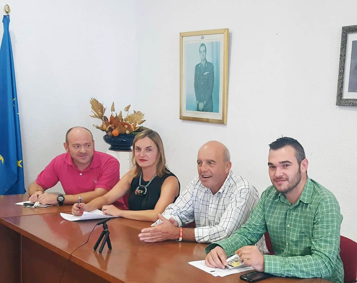 Grupo regionalista en el Ayuntamiento de Santa María de Cayón.