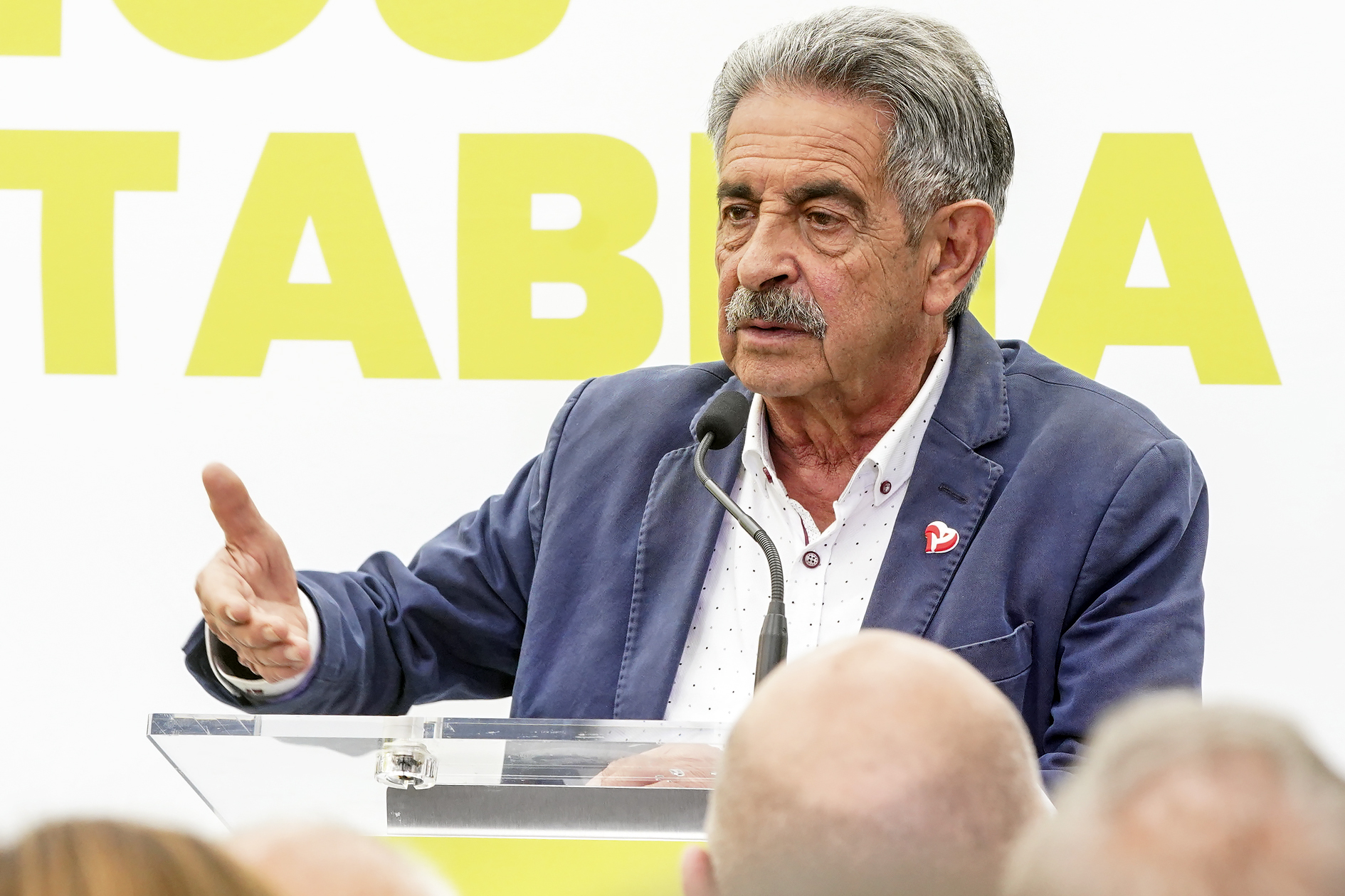 Revilla preside mañana la presentación de los candidatos regionalistas a las alcaldías de los municipios del Arco de la Bahía