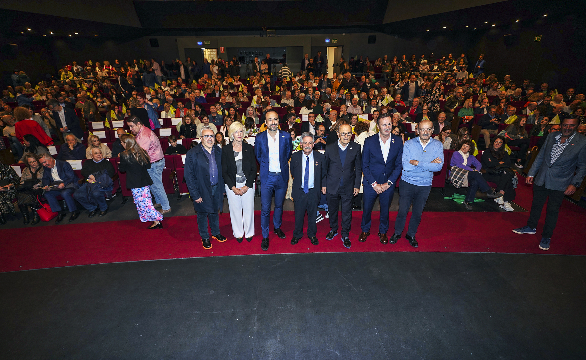 Revilla afirma en Torrelavega que el pacto PP-Vox “está hecho hace tiempo” y llegará si consiguen sumar 18 diputados el 28 de mayo