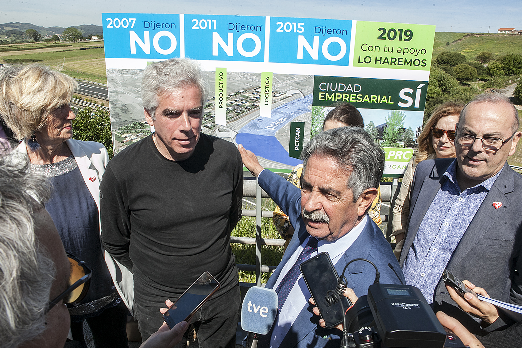 Lombó, Fuentes-Pila, Revilla y Pérez.