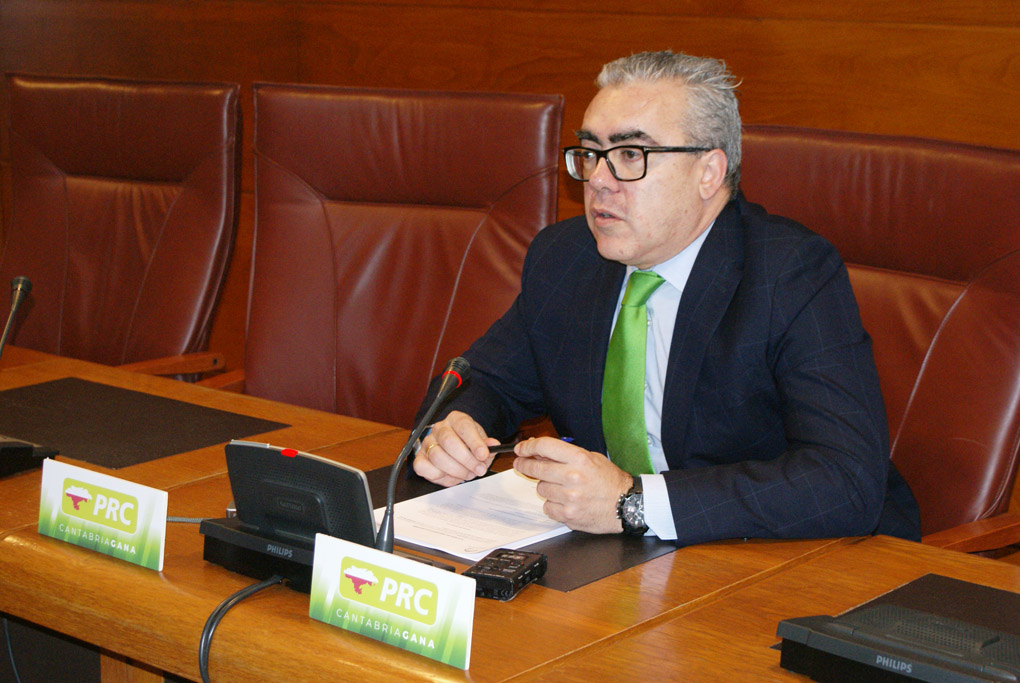 Pedro Hernando, portavoz regionalista.