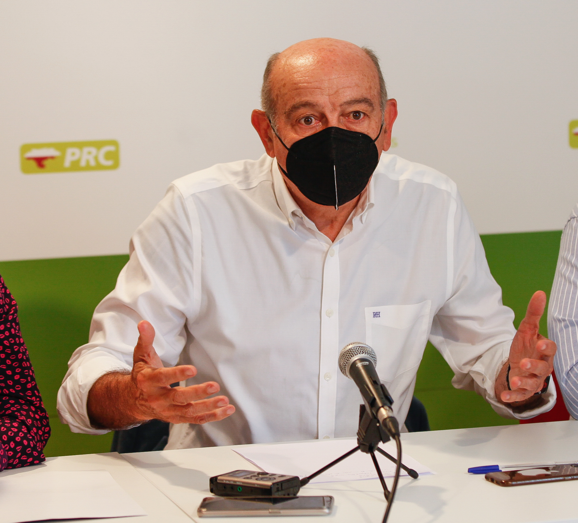 Mazón insta a Transición Ecológica a que se pronuncie sobre los 10 proyectos eólicos que tramita en Cantabria