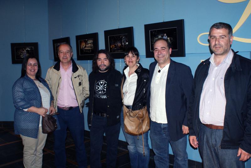 Vicente Ansola, tercero por la izquierda, junto a Pedro Diego y otros compa?eros del PRC de Laredo y Colindres
