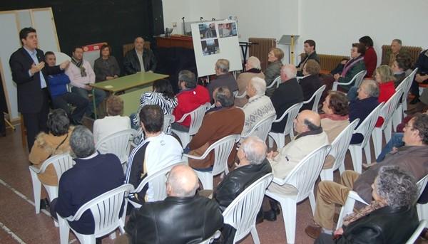 Reuni?n concejales PRC y vecinos Miralmar-Enrique Gran