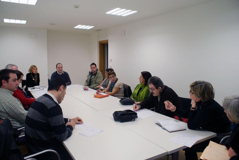 Reuni?n preparatoria del carnaval escolar del concejal de Educaci?n con los responsables de los centros educativos y guarder?as.