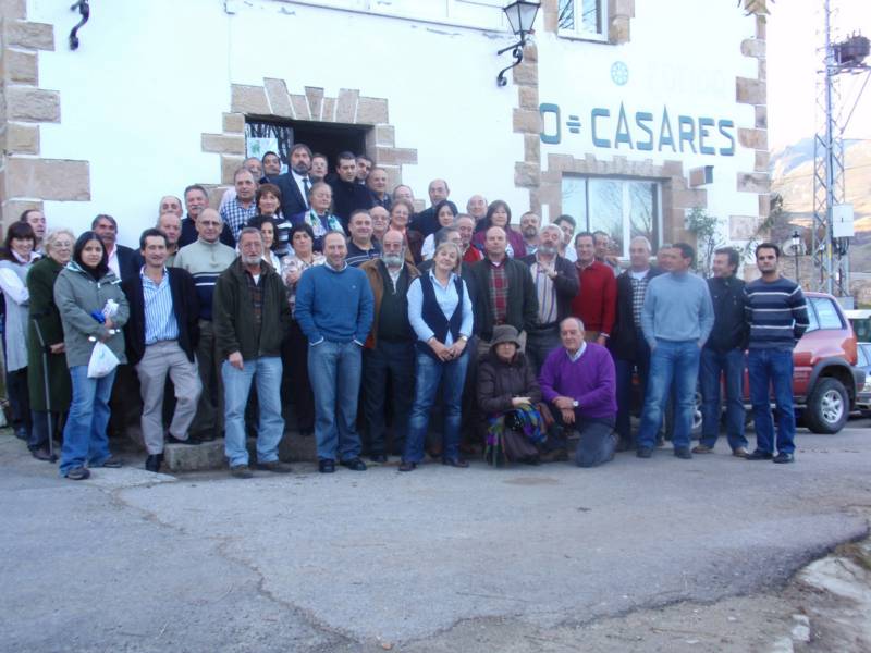 Participantes en la comida navide?a del comit? comarcal del PRC Campoo Los Valles