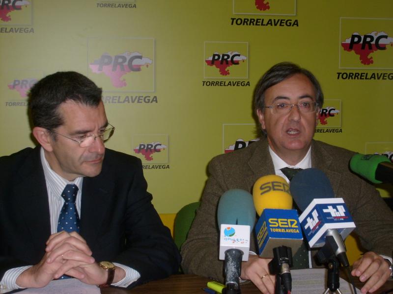 Pedro G. Carmona y Pedro P. Noriega en rueda de prensa