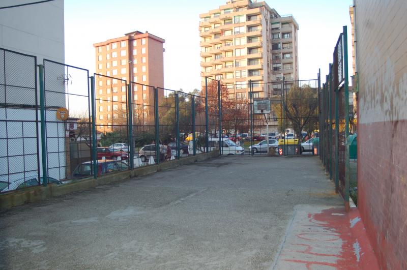 Imagen abandono pista Las Antenas