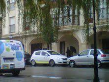 Veh?culo municipal aparcado a diario en las inmediaciones de la vivienda del alcalde