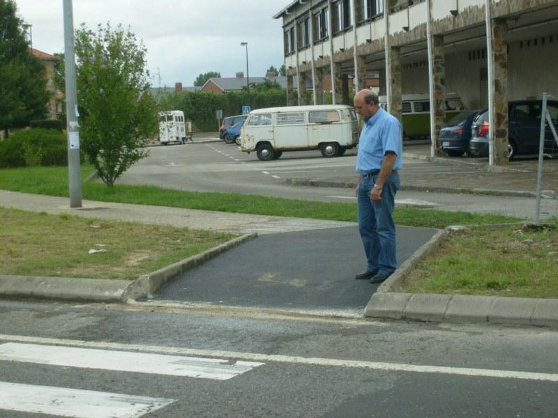Pozueta visita la zona
