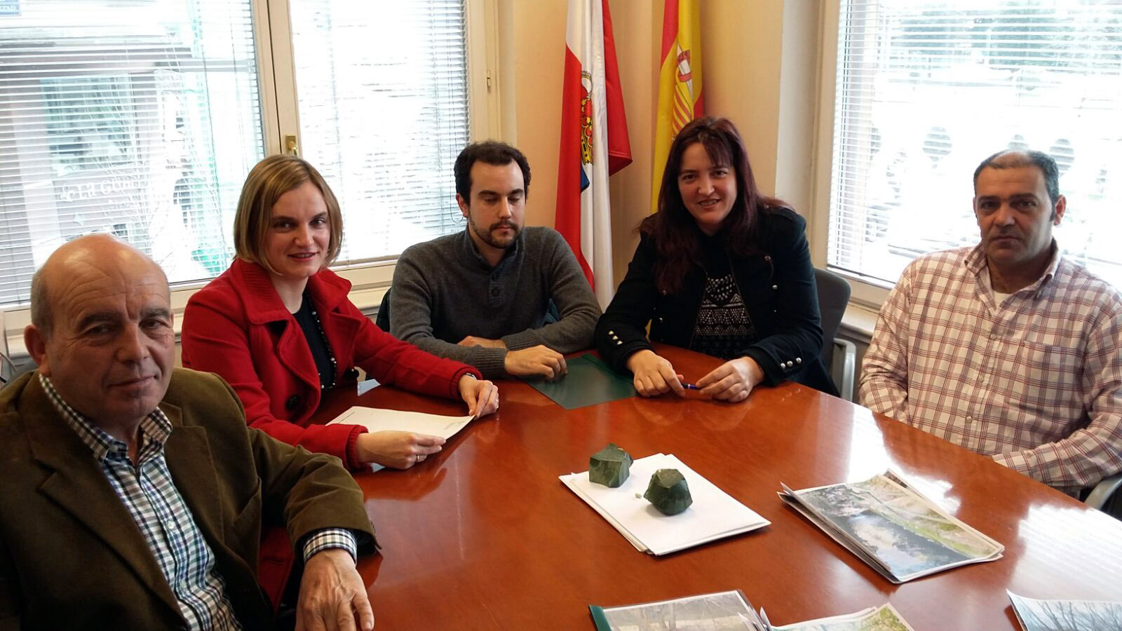 De izquierda a derecha, Miguel Oti, ana Obregón, Samuel Revuelta, Yolanda Cobo y Joaquín Méndez.