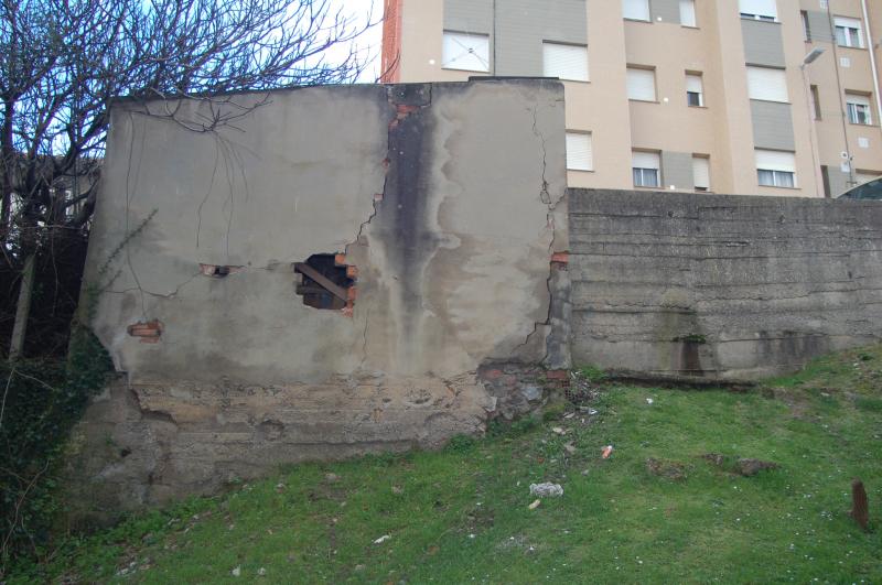 estado en el que se encuentra el muro en Enrique Gran