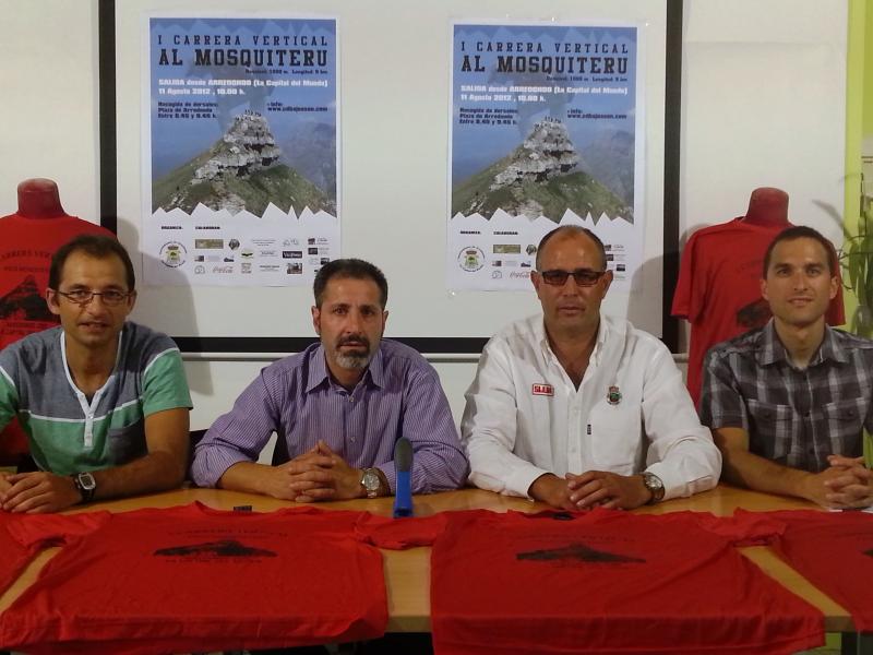 Palacio, Santander, Carrascal y Delgado en la presentaci?n de la prueba