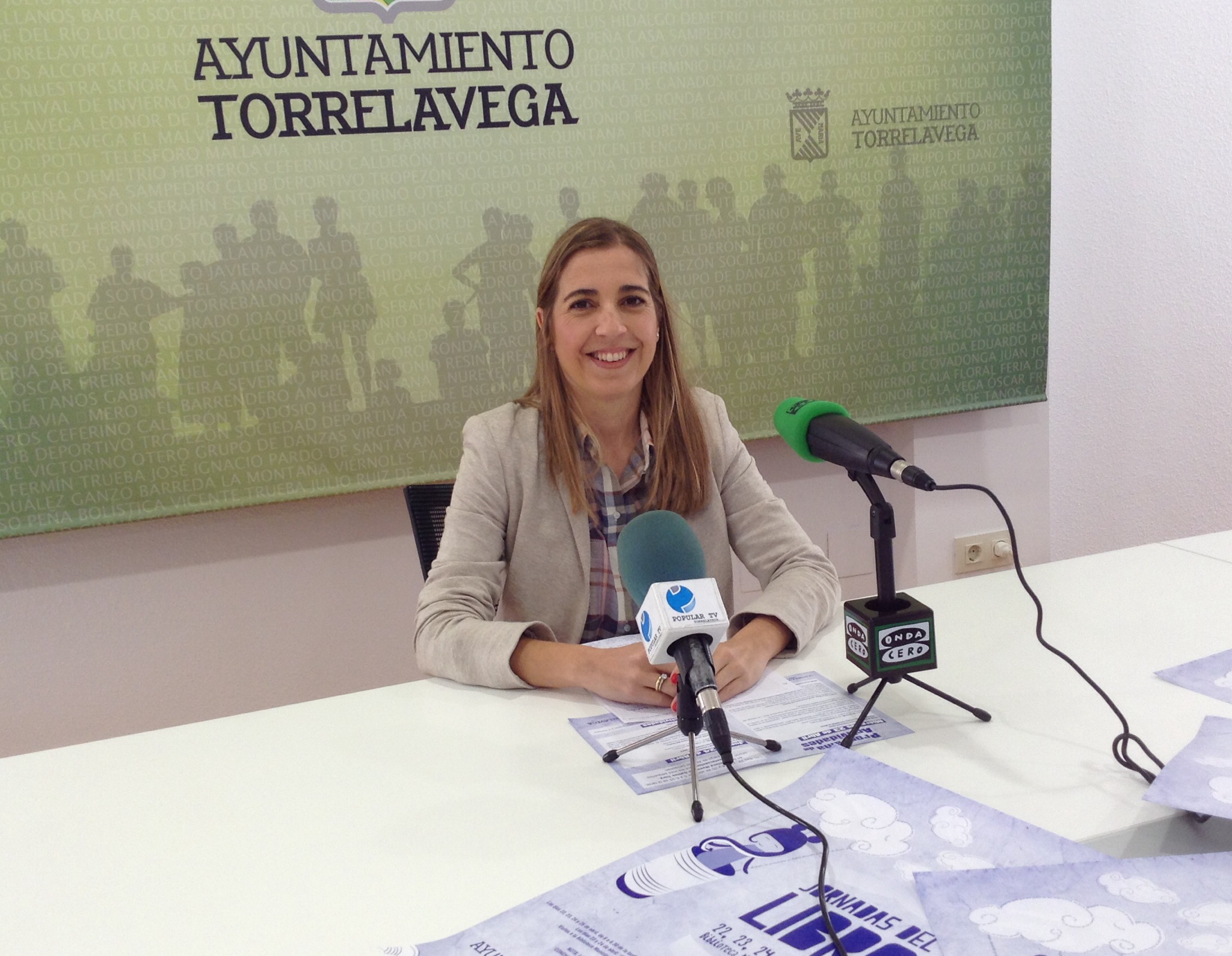 Juncal Herreros en la presentaci?n de las Jornadas del Libro