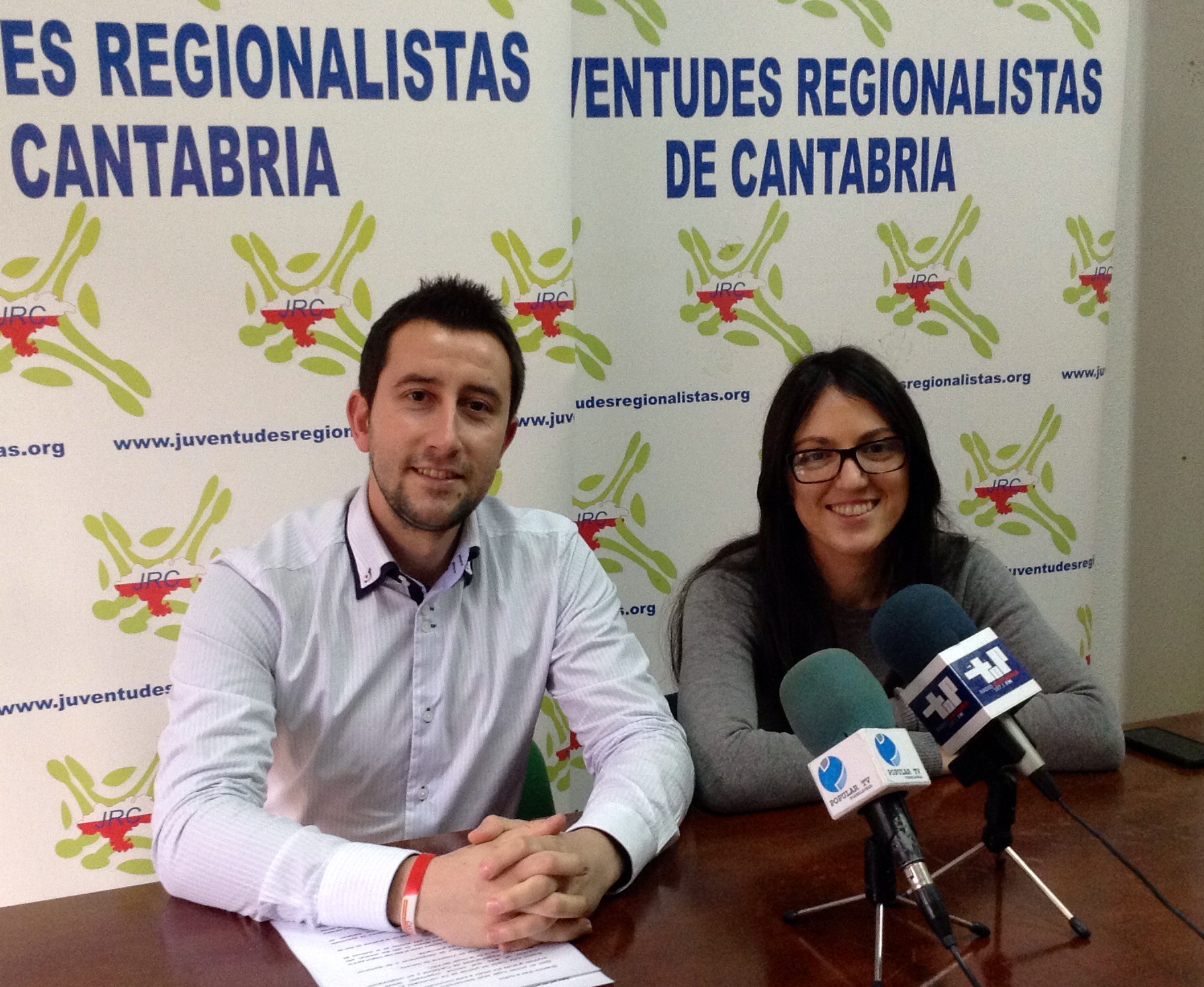 Jairo Ceballos y Gema Fern?ndez en rueda de prensa