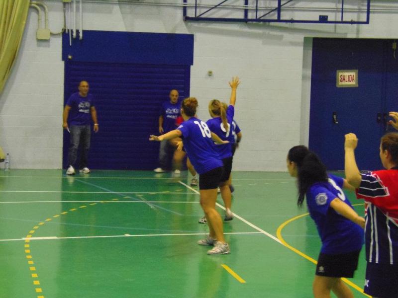 El Alucant Bajo As?n BM Colindres femenino en un reciente encuentro en Colindres