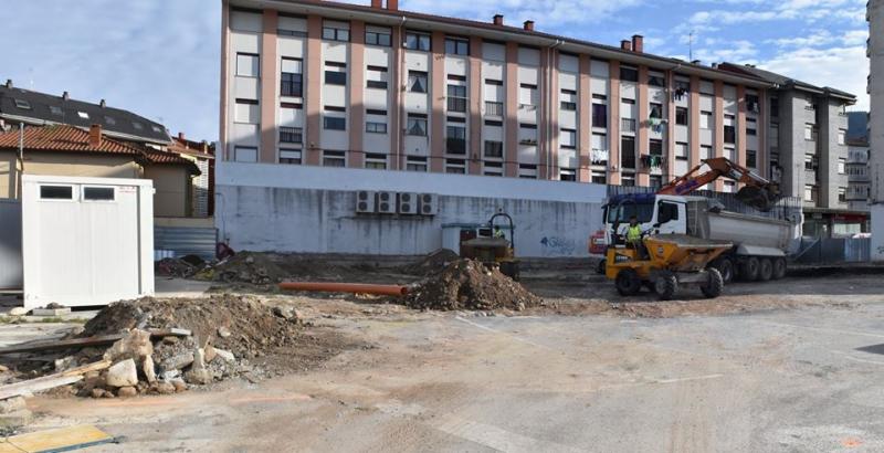 Comienza la construcción de los dos edificios que se levantarán sobre las antiguas escuelas