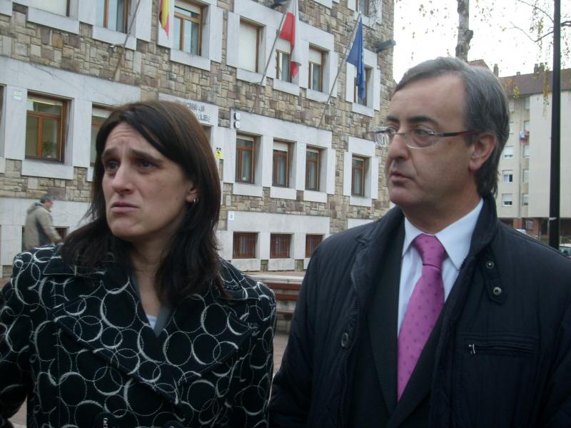 Pedro G. Carmona y Lidia R. Salm?n