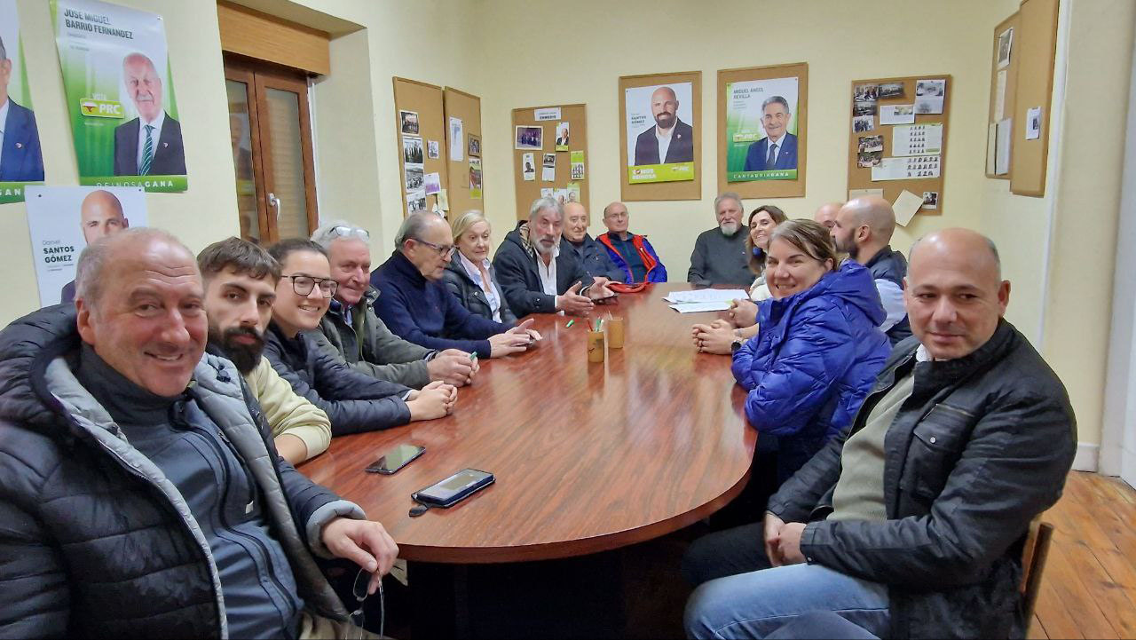 Un momento de la reunión celebrada este martes en Reinosa.